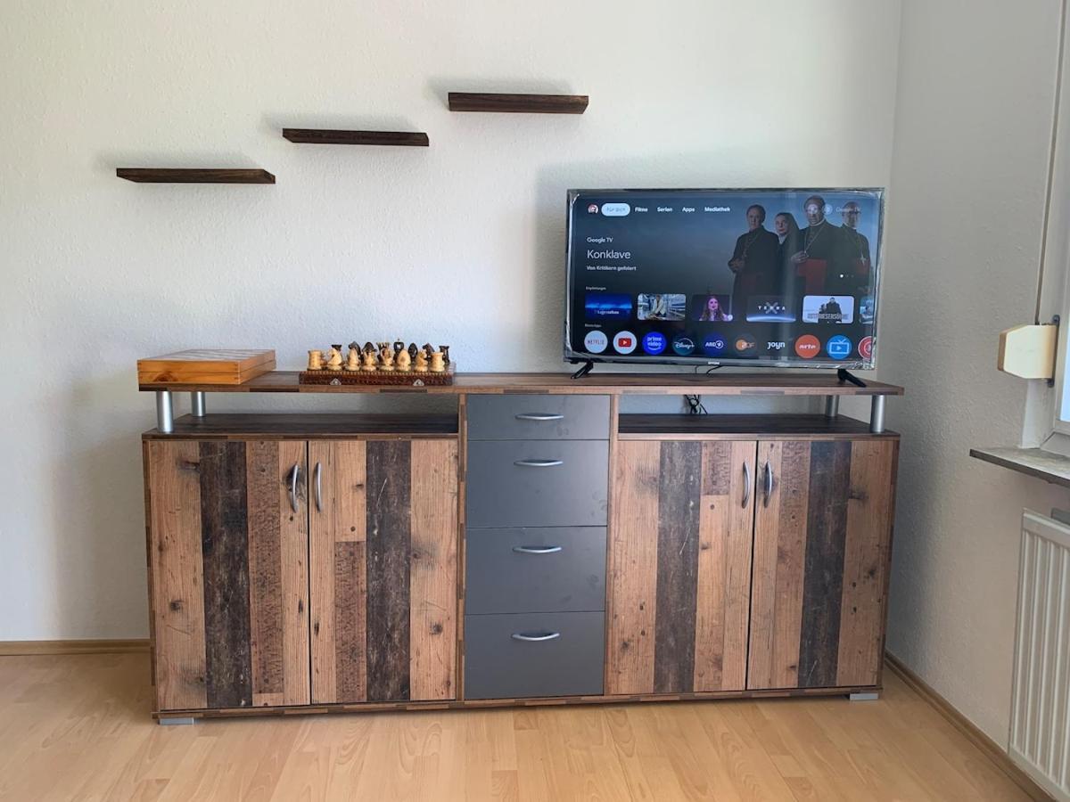 Kleine Wohnung In 奥弗拉特 外观 照片